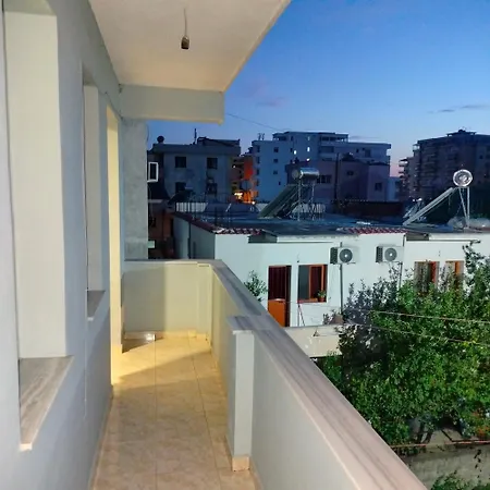 Backpackers * Durrës